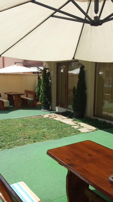 Guest House Pri Valyo Primorsko Buitenkant foto